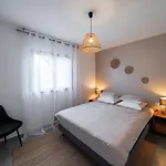 Très Belle à Avec Piscine Chauffée Ghisonaccia