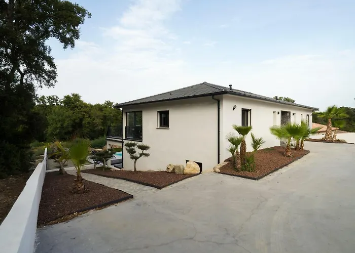 Villa Tres Belle A Avec Piscine Chauffee